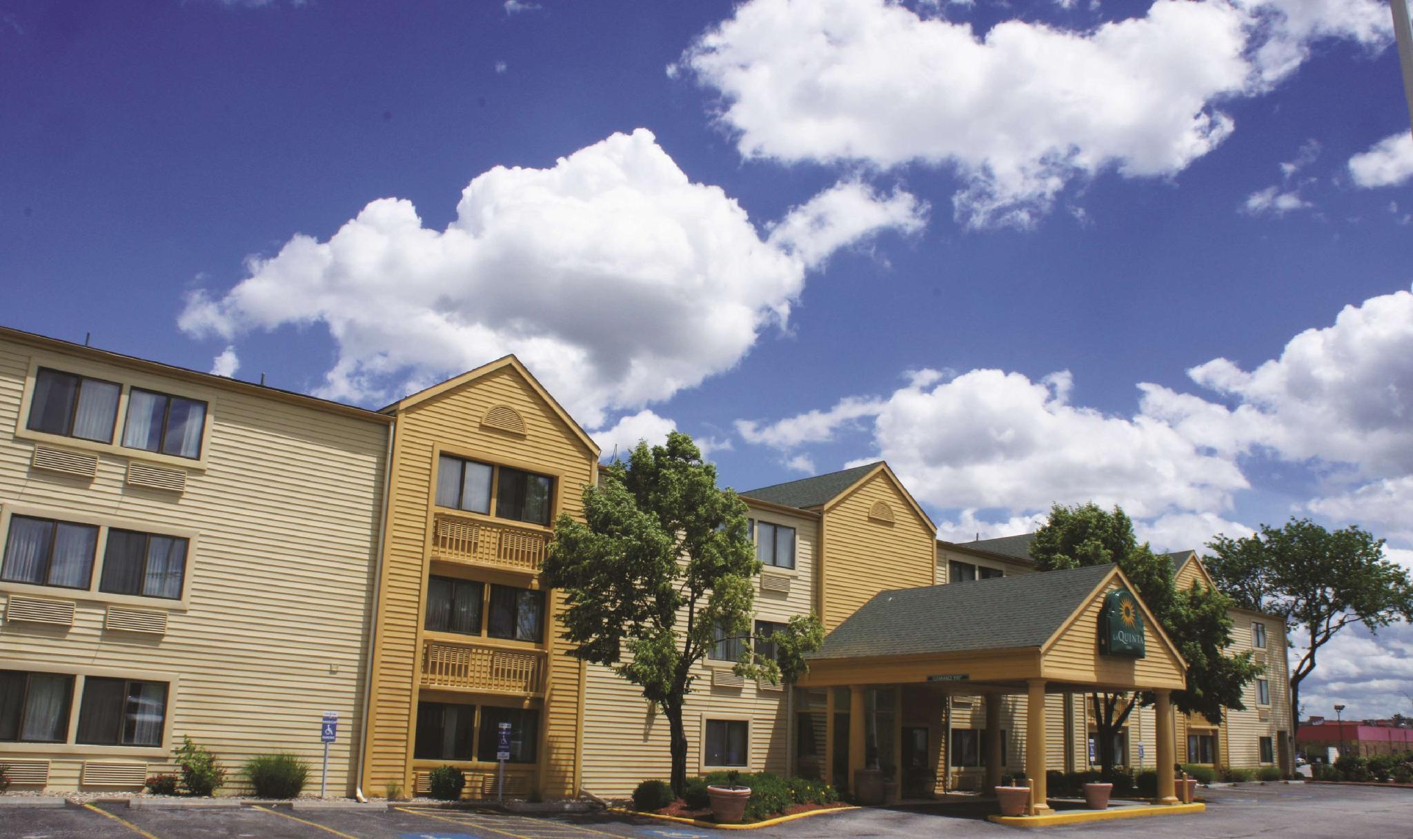La Quinta Inn By Wyndham Kansas City North North Kansas City Buitenkant foto